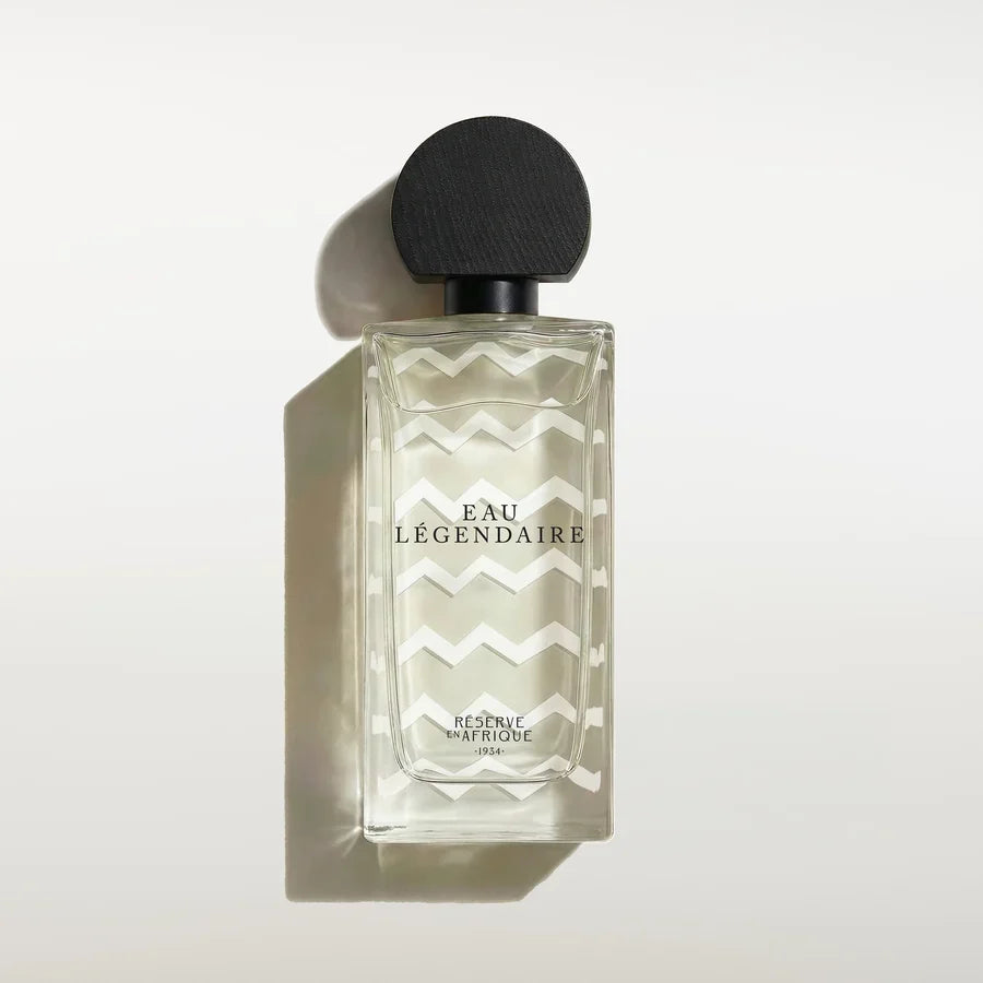 Flacon d'Eau Légendaire, eau de parfum florale boisée de Réserve en Afrique, parfumerie Rivora à Nancy